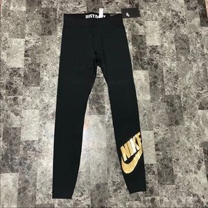 Nike leggings